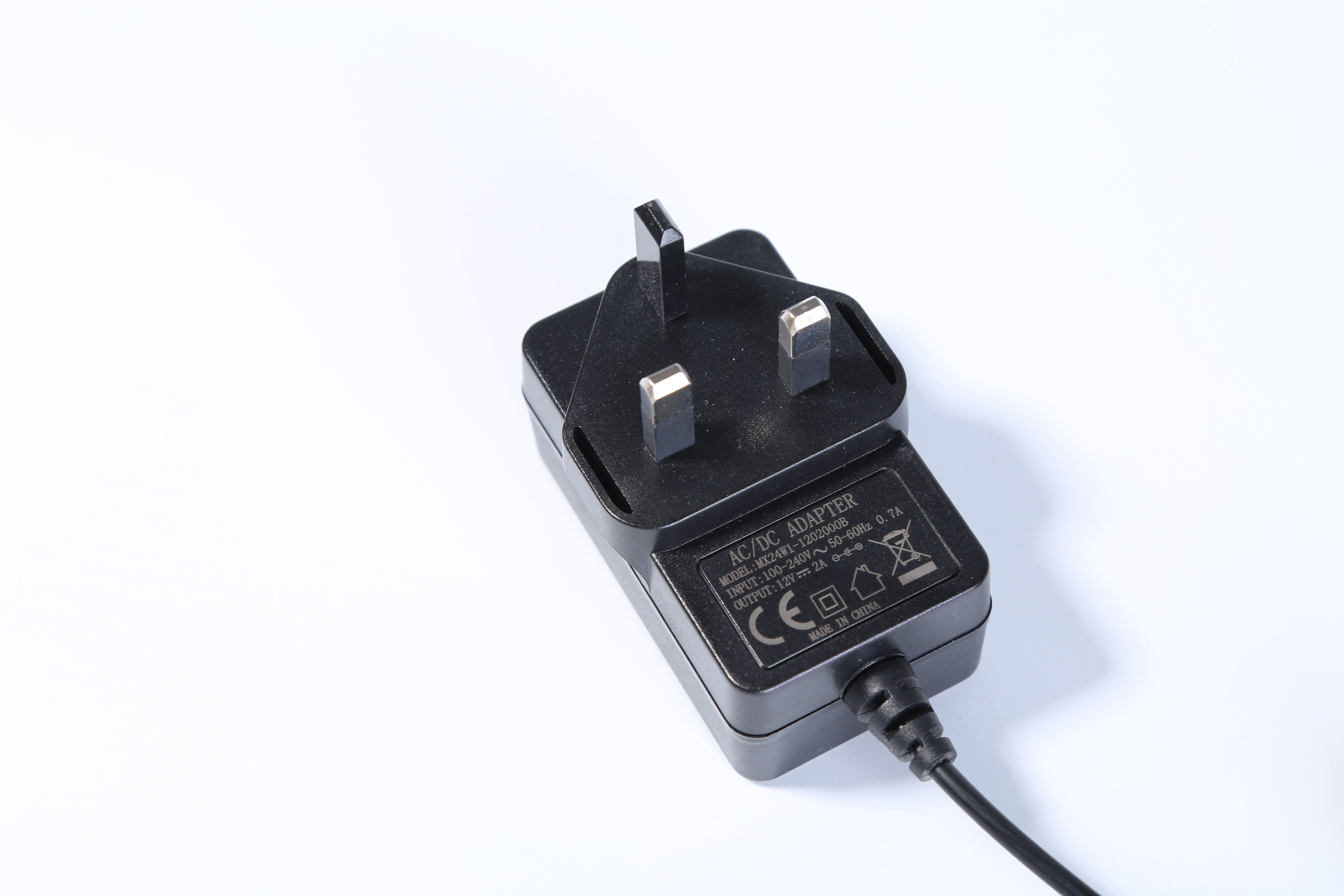 MX24w-2401000型號24v1a英規(guī)電源適配器 ce認證