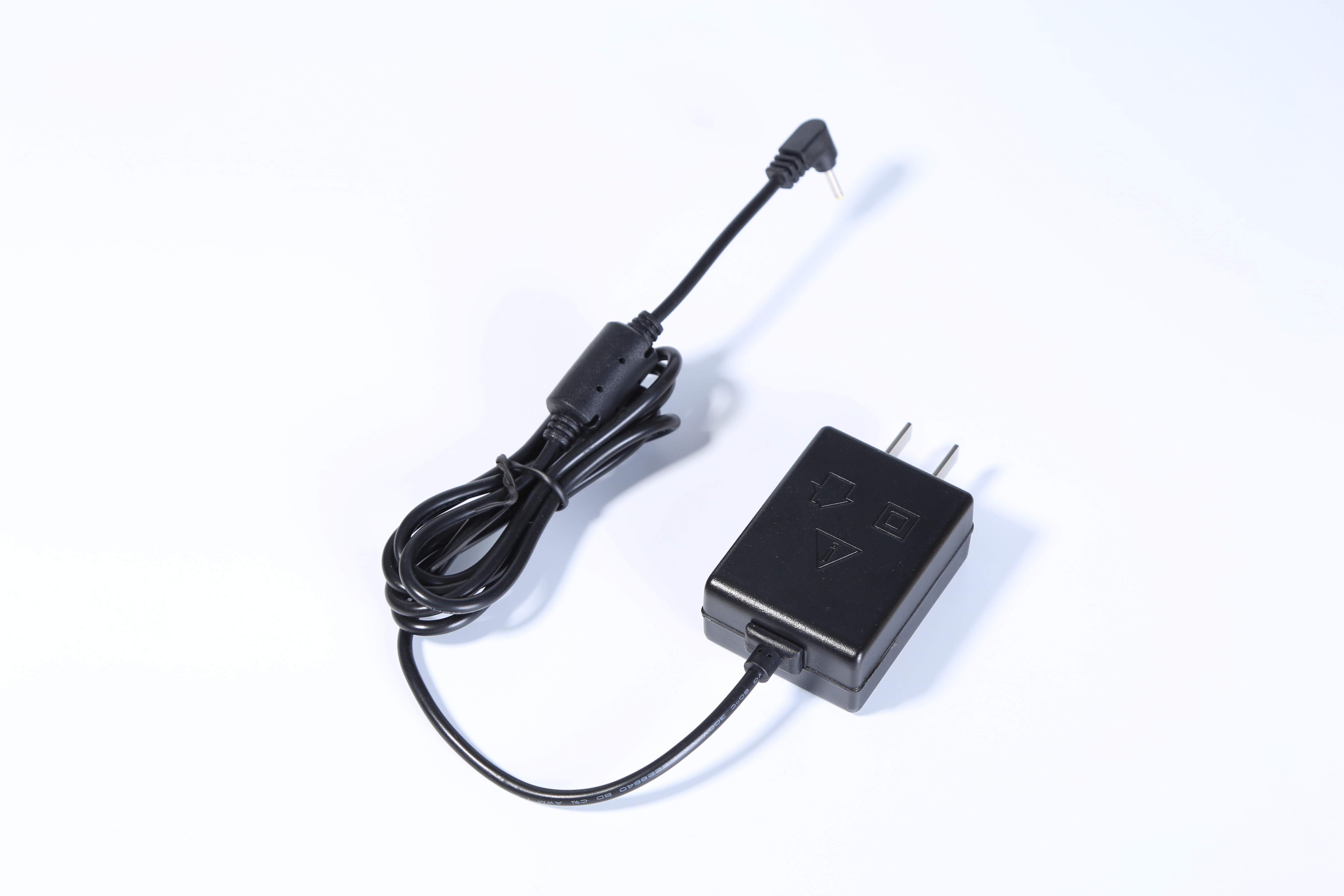 mx15x系列12v1.25a中規(guī)電源適配器3c認(rèn)證