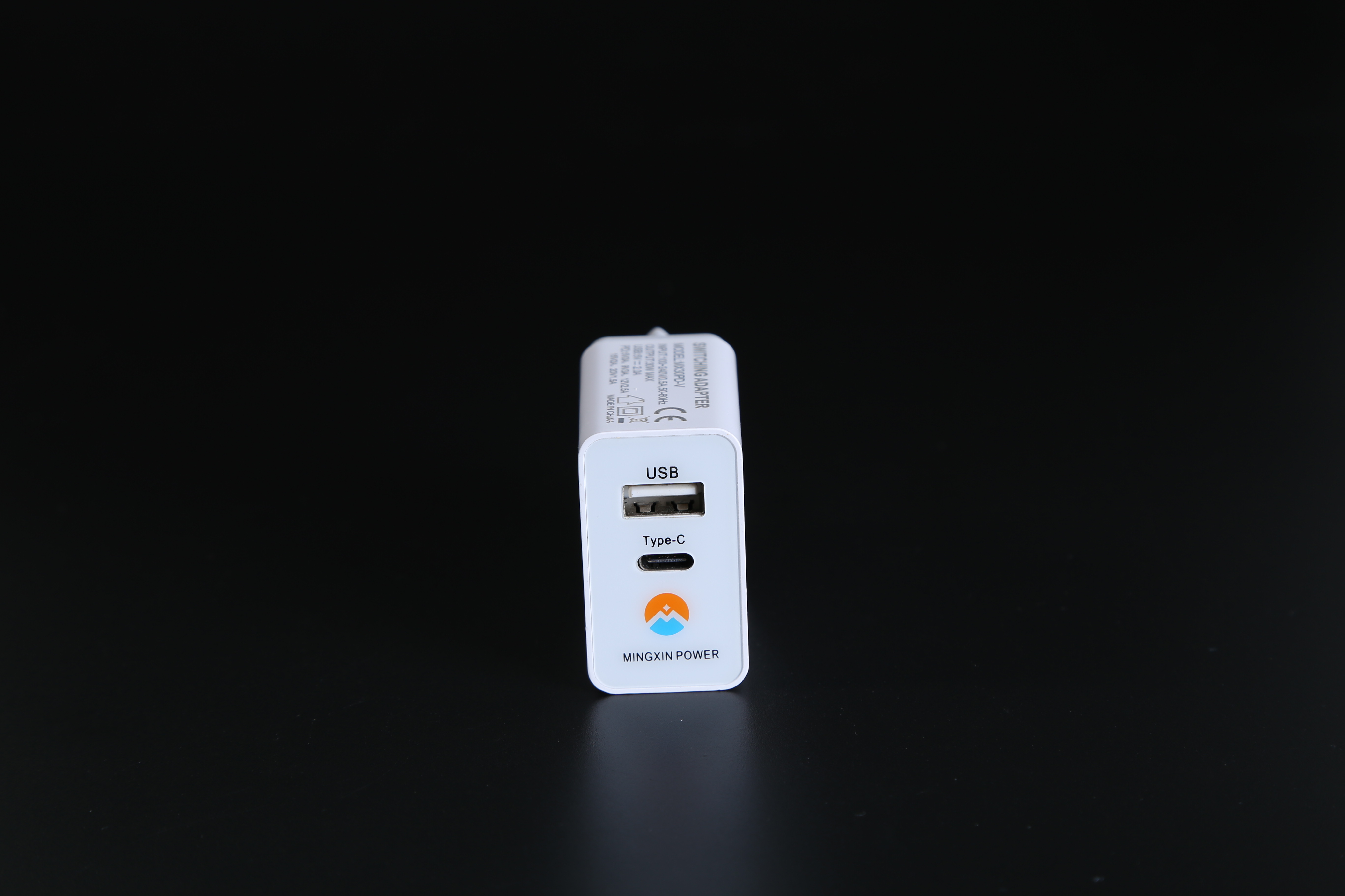 MX30PD系列12v2.5A歐規(guī)充電器 ce認證