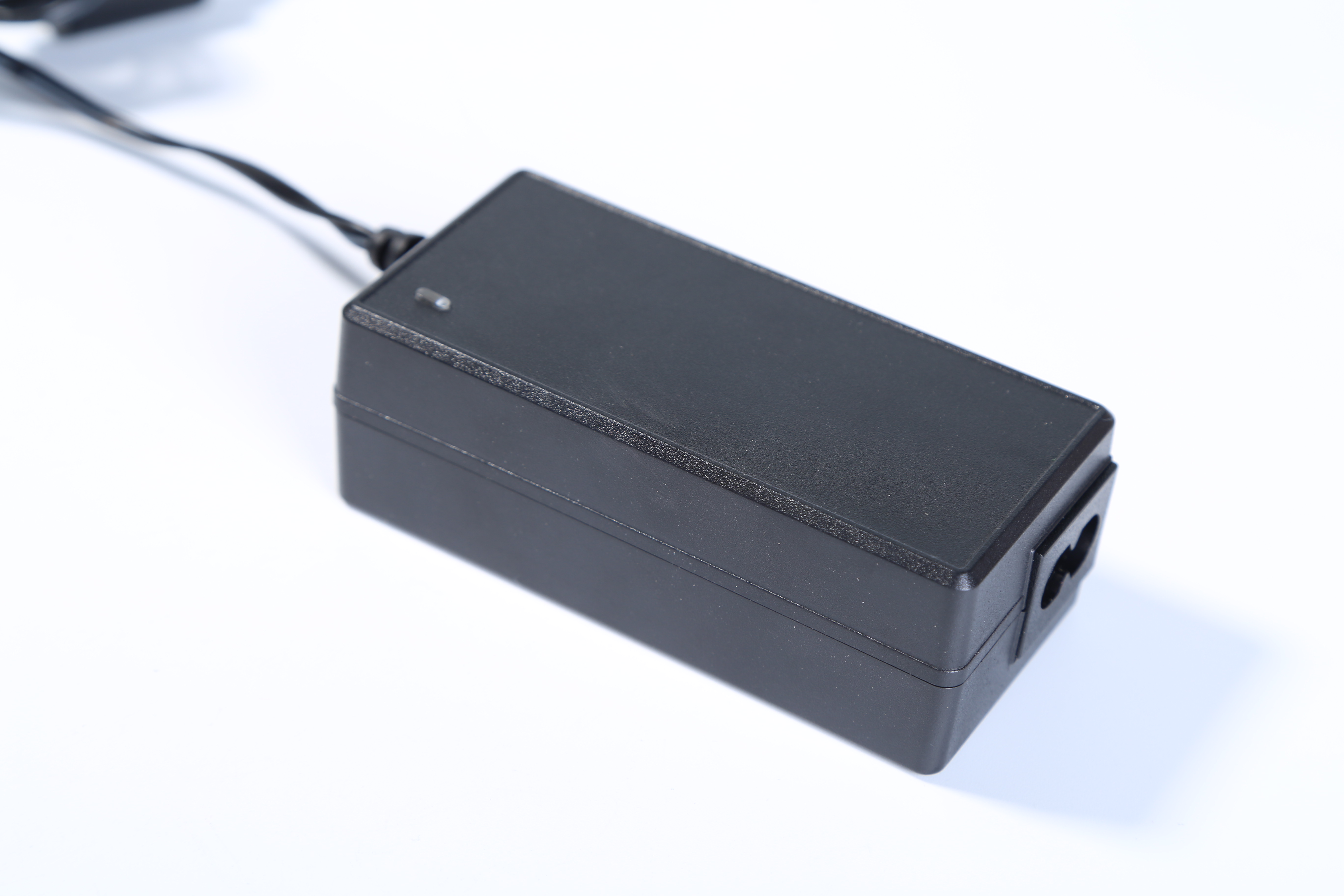 MX24W系列24v1a日規(guī)電源適配器 PSE認(rèn)證