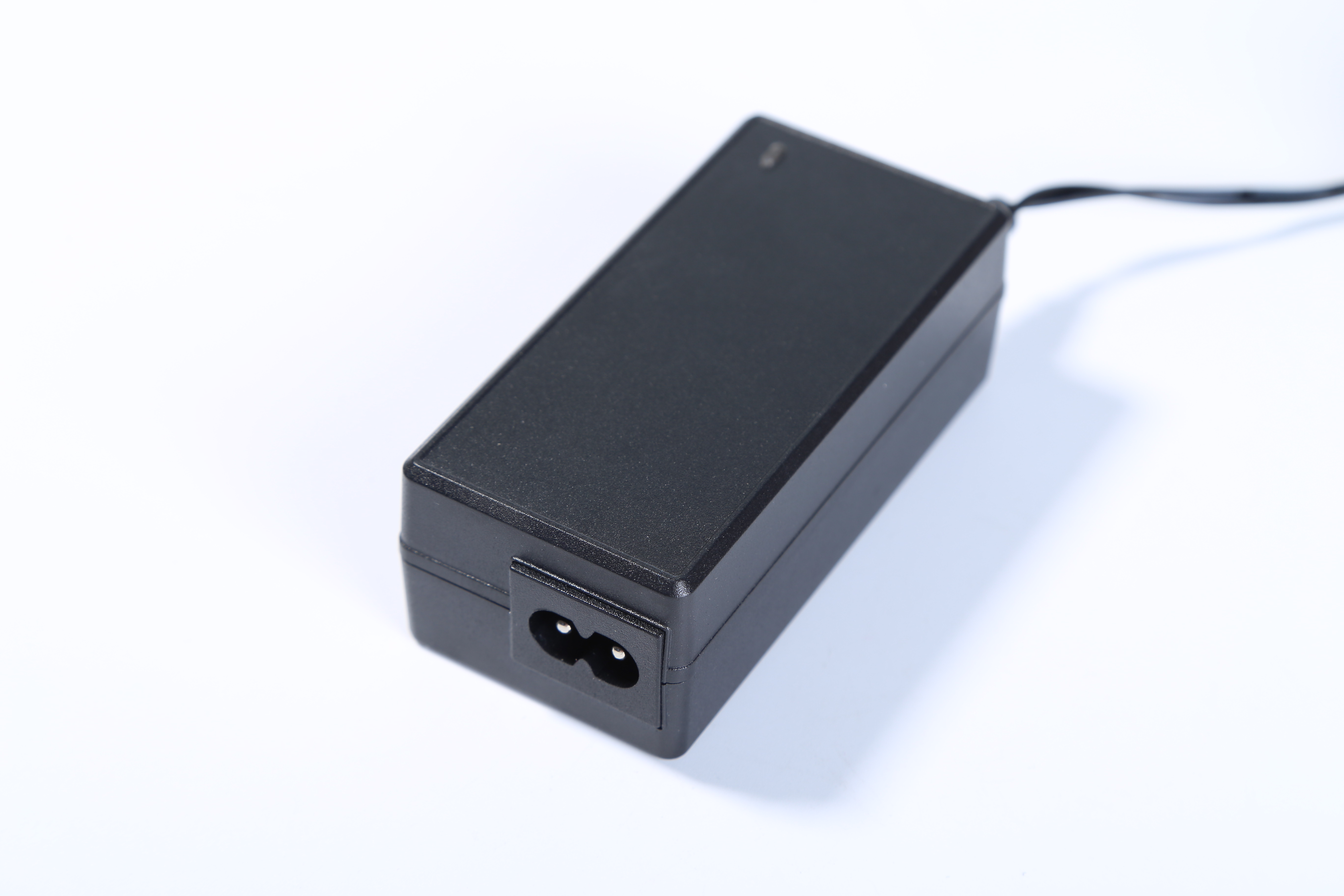 MX24W系列26v1a歐規(guī)電源適配器 ce認(rèn)證